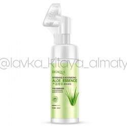 ОЧИЩАЮЩАЯ ПЕНКА ДЛЯ УМЫВАНИЯ С ЩЕТОЧКОЙ BIOAQUA ALOE VERA REFRESH AND MOISTURE, 120 МЛ